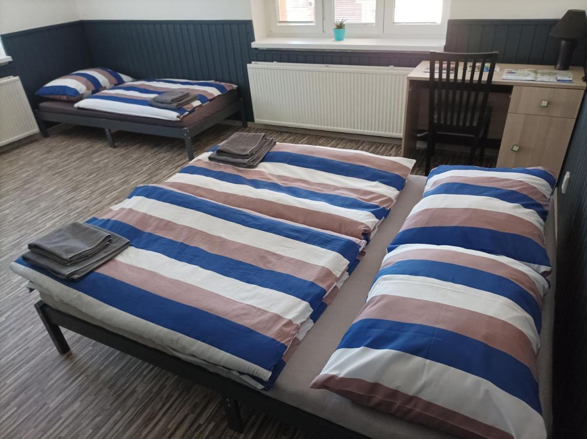 Apartman Vesele ديشين المظهر الخارجي الصورة